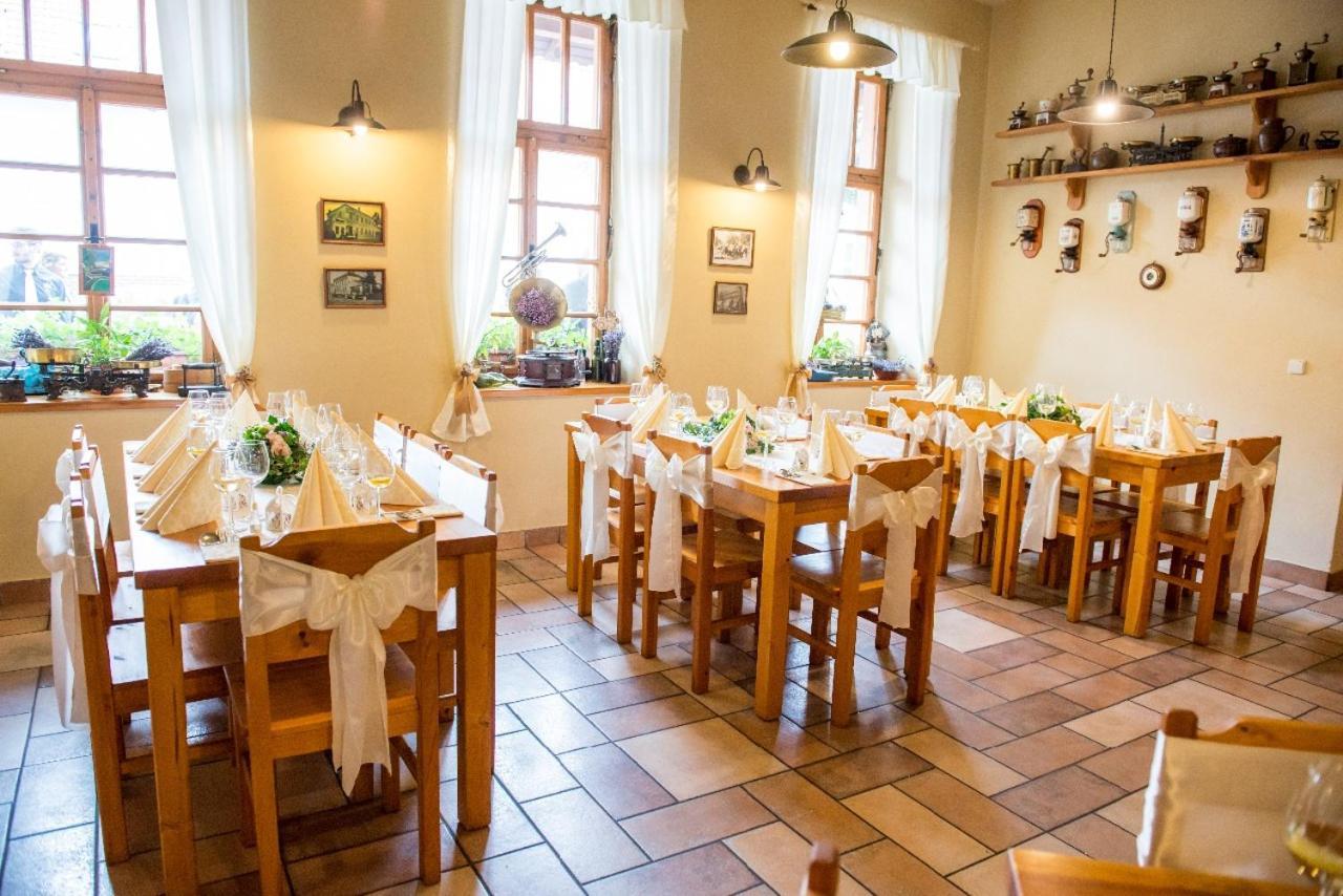 Penzion Restaurace U Helferu Libuň المظهر الخارجي الصورة